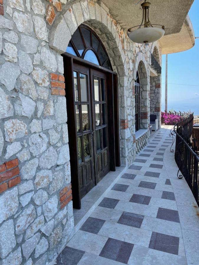 Solomon&Sons Hotel Dhërmi Exterior foto
